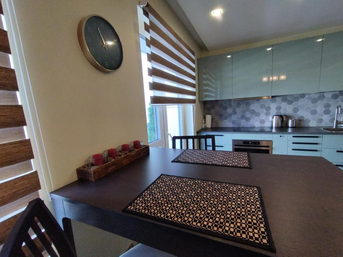 Apartments Franny'S Bees Вилнюс Екстериор снимка