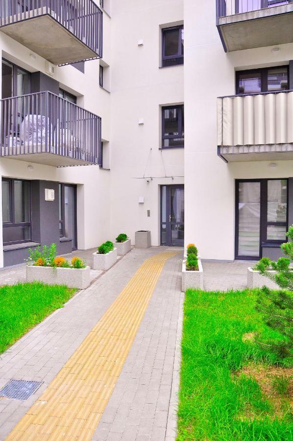 Apartments Franny'S Bees Вилнюс Екстериор снимка